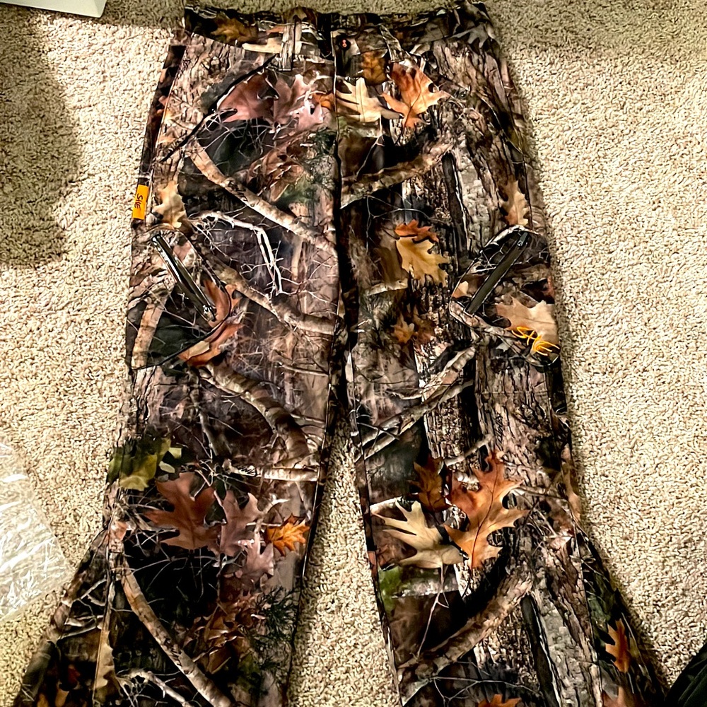 SHE Camo Pants